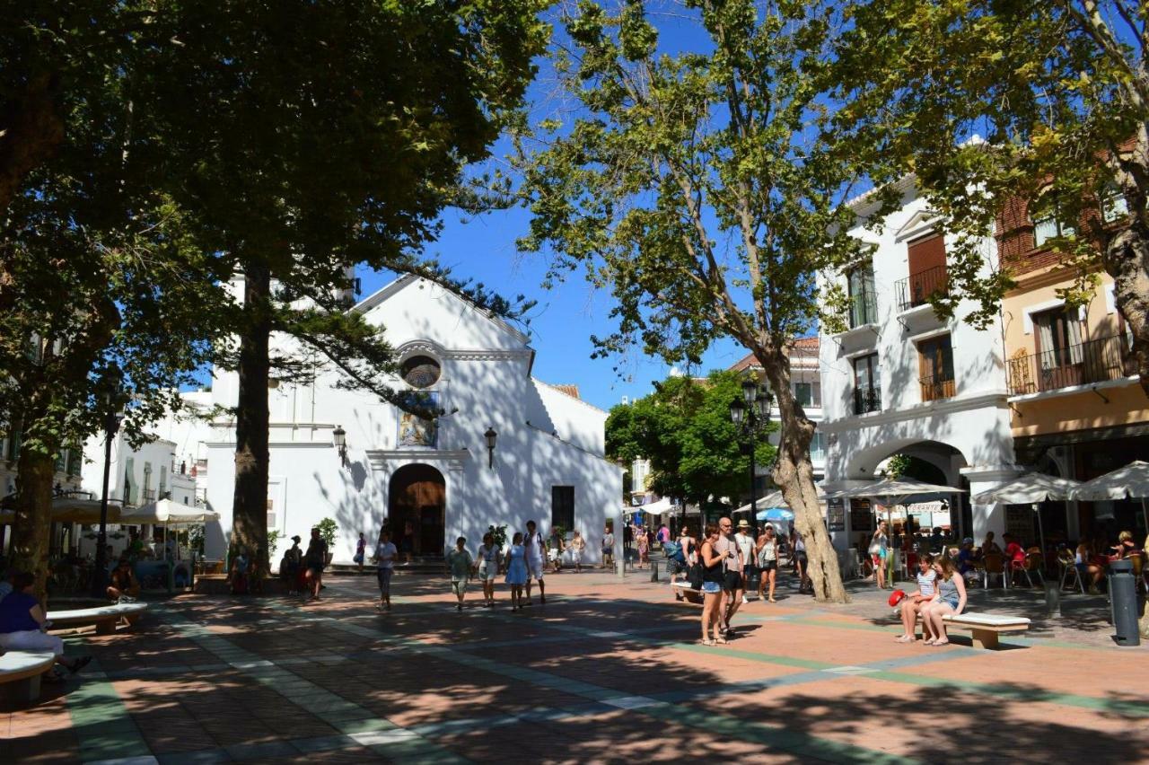 Rico Apartaments Parador Nerja Exterior photo